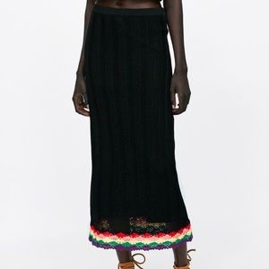 ZARA Contrasting Crochet Knit Tube Skirt